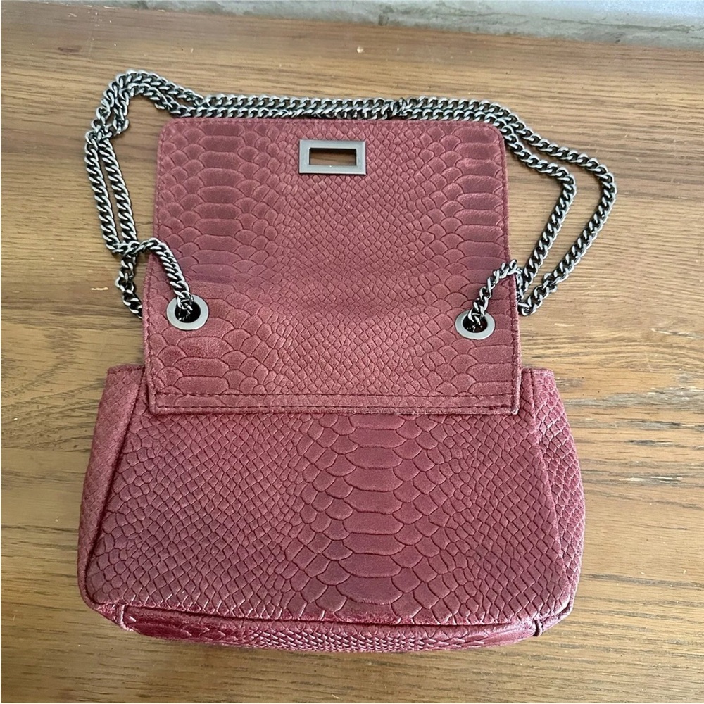 Mia Tomazzi Red Burgundy Moc Croc Leather Crossbody Purse Bag Clutch Chain Strap - Picture 6 of 13